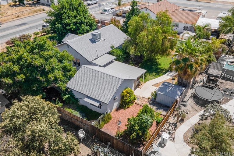 Photo 37 of 38 - 34273 Avenue E, Yucaipa, CA 92399
