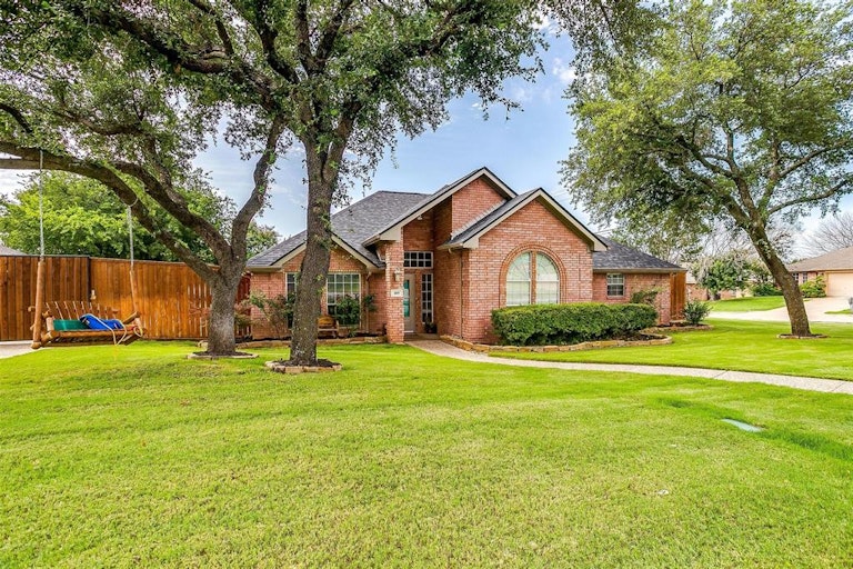 Photo 1 of 40 - 509 Arbor Lawn Dr, Burleson, TX 76028