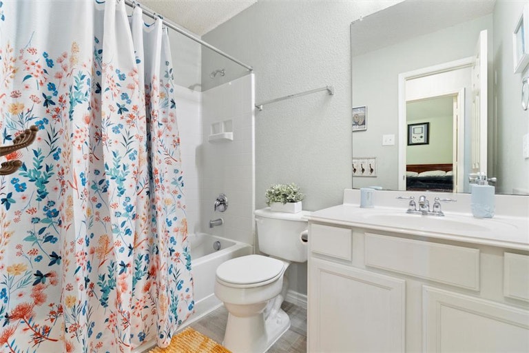 Photo 20 of 27 - 381 Bayberry Dr, Fate, TX 75087