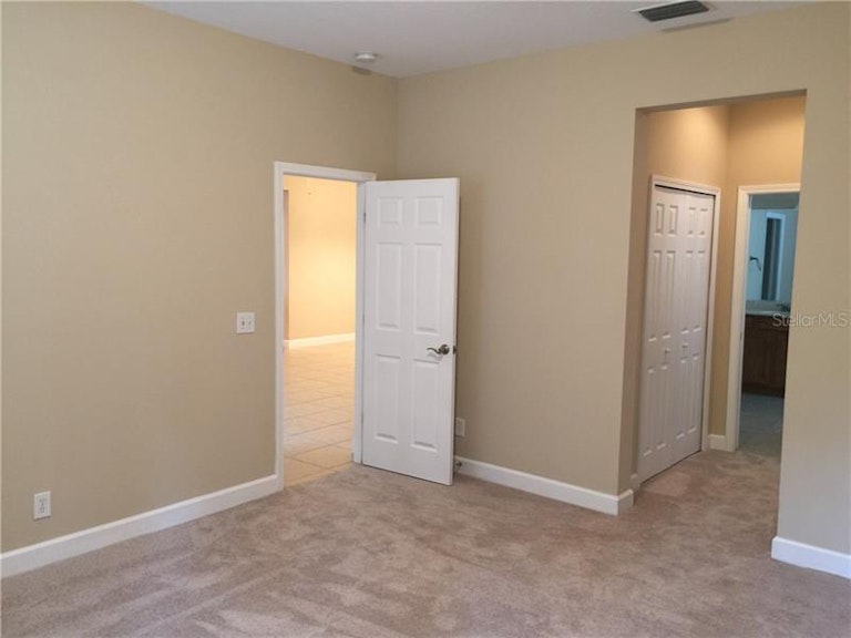 Photo 13 of 24 - 6823 44th Ter E, Bradenton, FL 34203