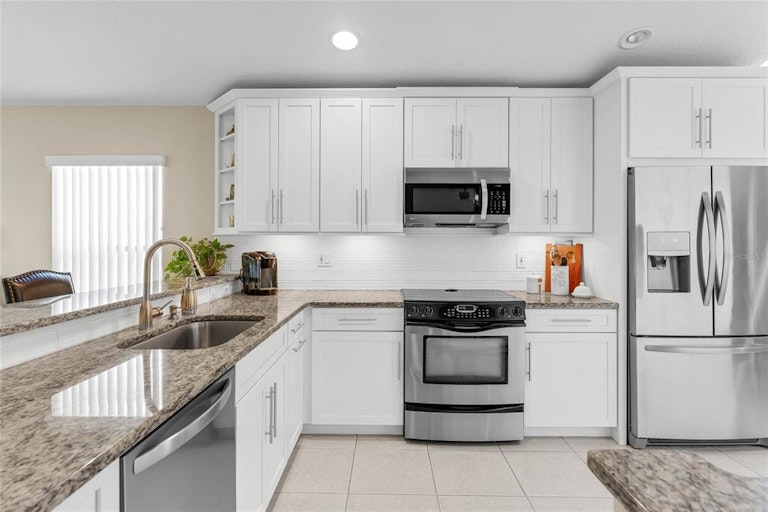 Photo 9 of 43 - 515 Sagecreek Ct, Winter Springs, FL 32708