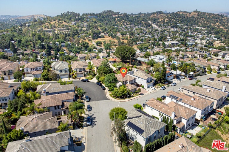 Photo 44 of 48 - 686 Milford St, Los Angeles, CA 90042