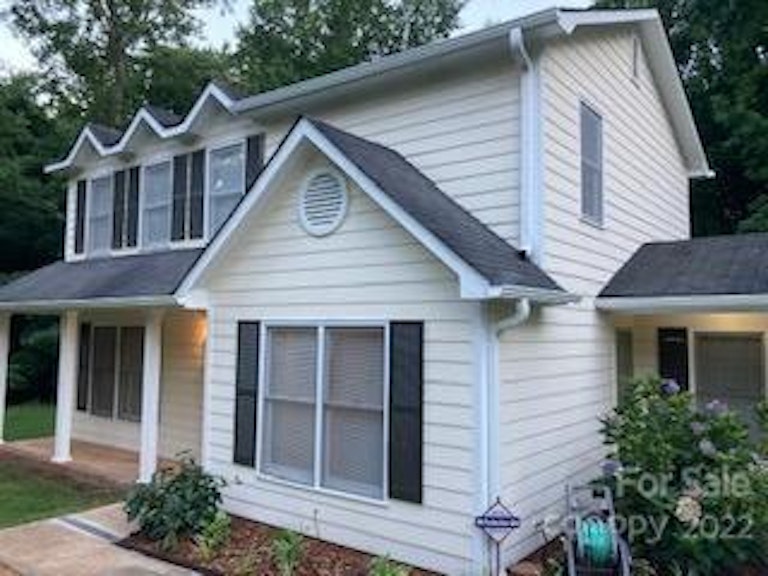 Photo 3 of 26 - 2801 Allenton Trails Ln, Charlotte, NC 28212