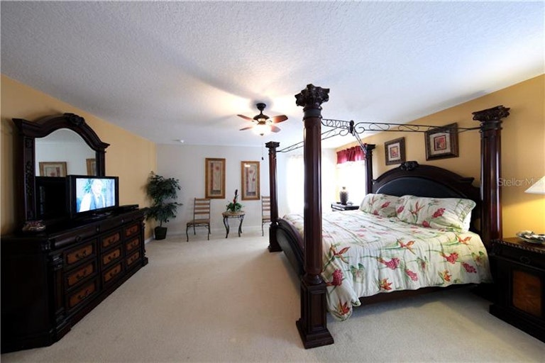 Photo 4 of 22 - 405 Kettering Rd, Davenport, FL 33897
