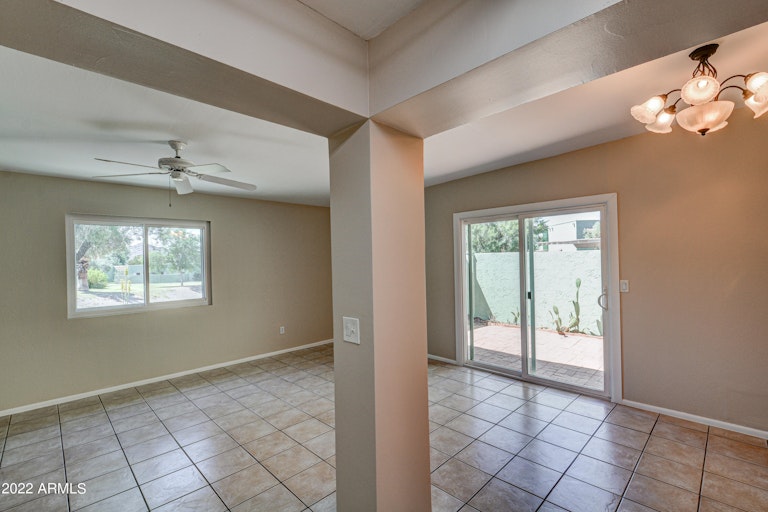Photo 12 of 31 - 822 E Cochise Dr, Phoenix, AZ 85020