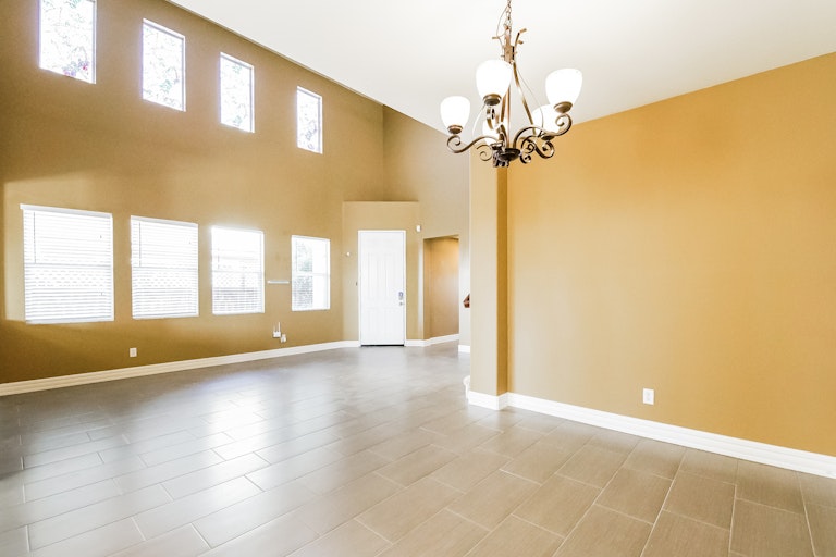 Photo 12 of 27 - 38435 Rancho Vista Dr, Beaumont, CA 92223