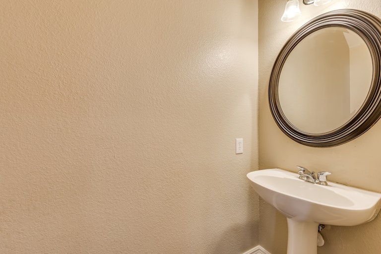 Photo 15 of 32 - 460 Fremont Dr, Rockwall, TX 75087