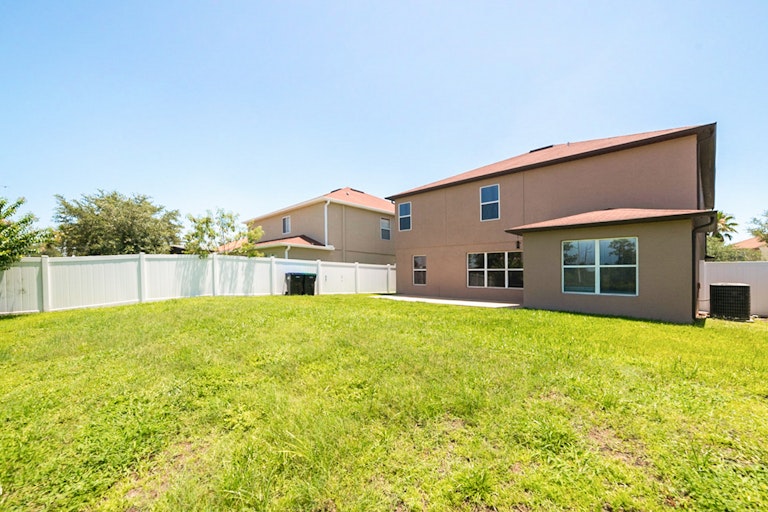 Photo 28 of 28 - 1442 Blackwater Pond Dr, Orlando, FL 32828
