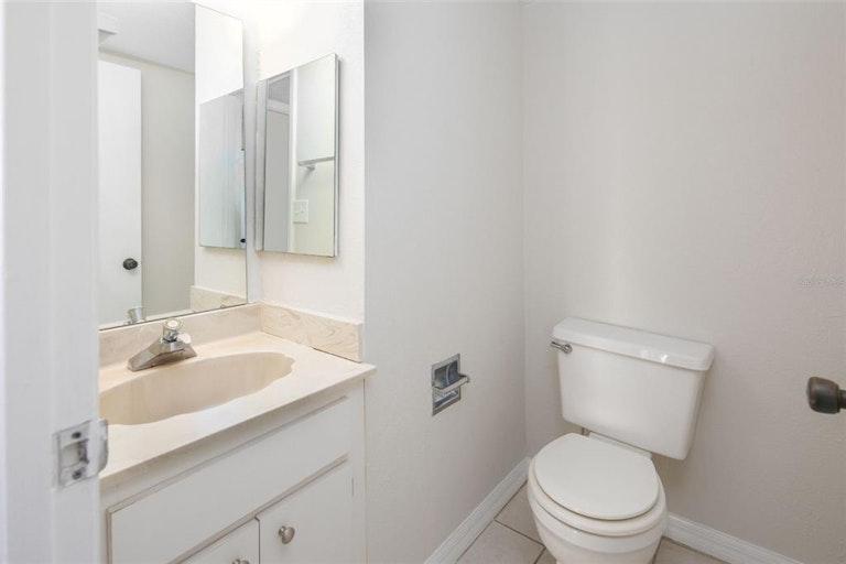 Photo 21 of 29 - 1 Key Capri #213E, Treasure Island, FL 33706