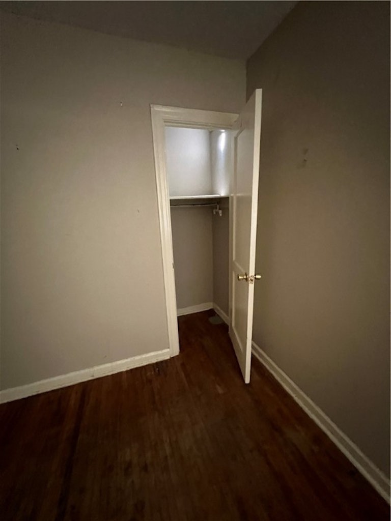 Photo 36 of 37 - 1800 Alguno Rd, Austin, TX 78757