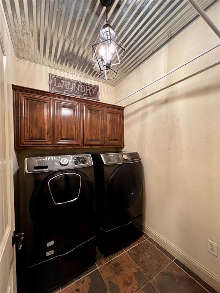 Photo 19 of 32 - 4312 Ashburn Way, Keller, TX 76244
