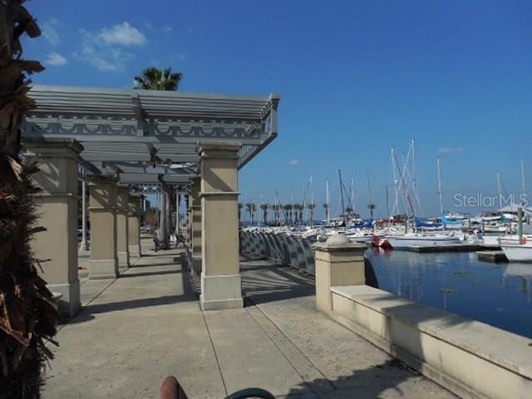 Photo 22 of 24 - 803 E 2nd St, Sanford, FL 32771