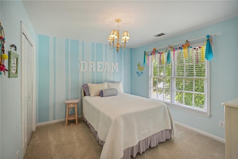 Photo 13 of 28 - 745 Welford Rd, Suwanee, GA 30024