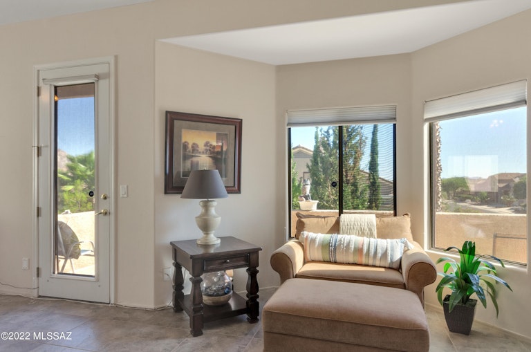 Photo 20 of 34 - 249 W Milbrae Springs Dr, Oro Valley, AZ 85755