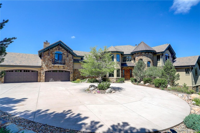Photo 3 of 40 - 6714 Handies Peak Ct, Castle Rock, CO 80108