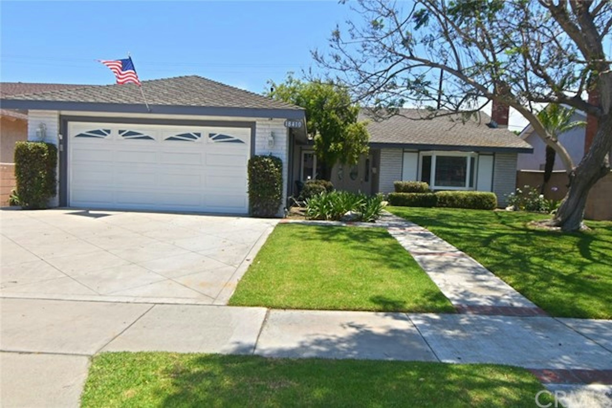 Photo 1 of 20 - 18410 Gifford St, Fountain Valley, CA 92708