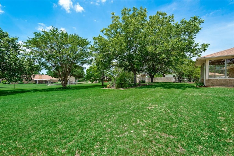 Photo 25 of 26 - 13 Lee Dr, Rockwall, TX 75032