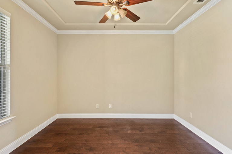 Photo 6 of 24 - 700 Darian Dr, Prosper, TX 75078