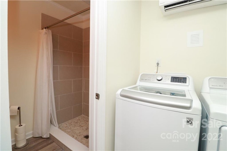 Photo 14 of 16 - 1007 Rainbow Dr, Kannapolis, NC 28081