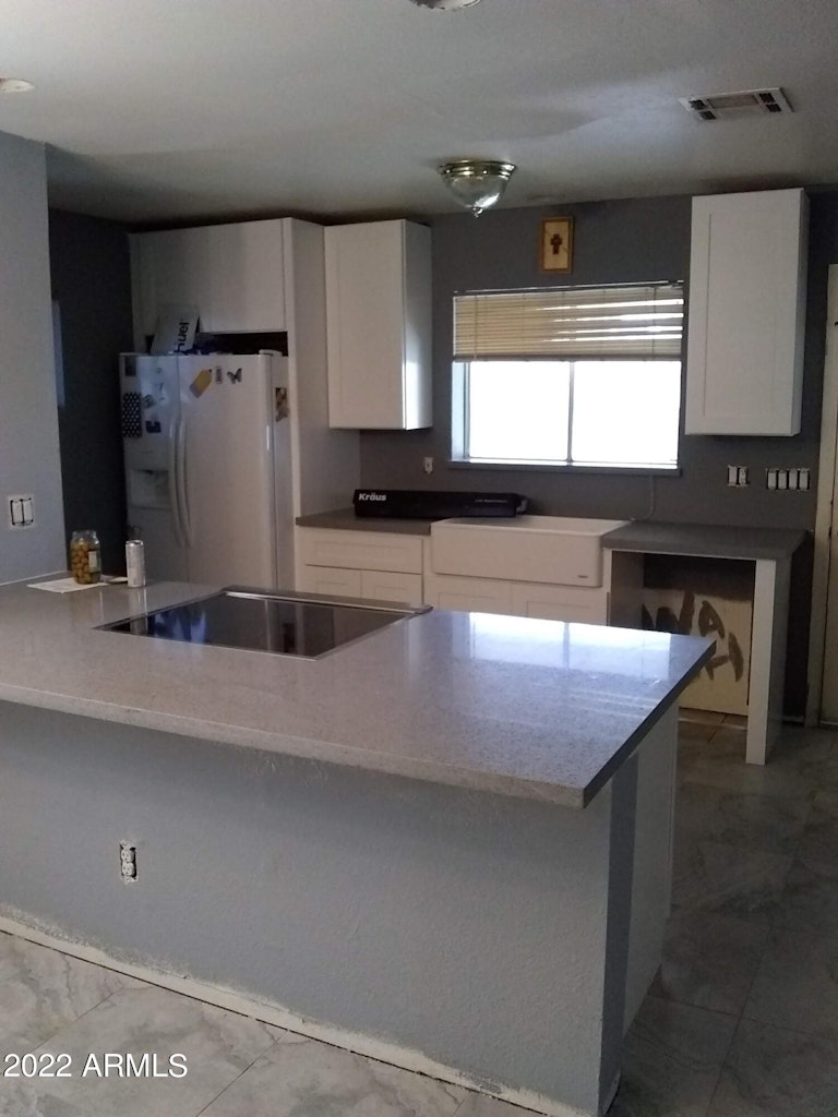Photo 4 of 5 - 1310 E Saint Charles Ave, Phoenix, AZ 85042
