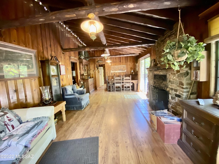 Photo 3 of 32 - 12708 N Sabino Canyon Pkwy, Mount Lemmon, AZ 85619