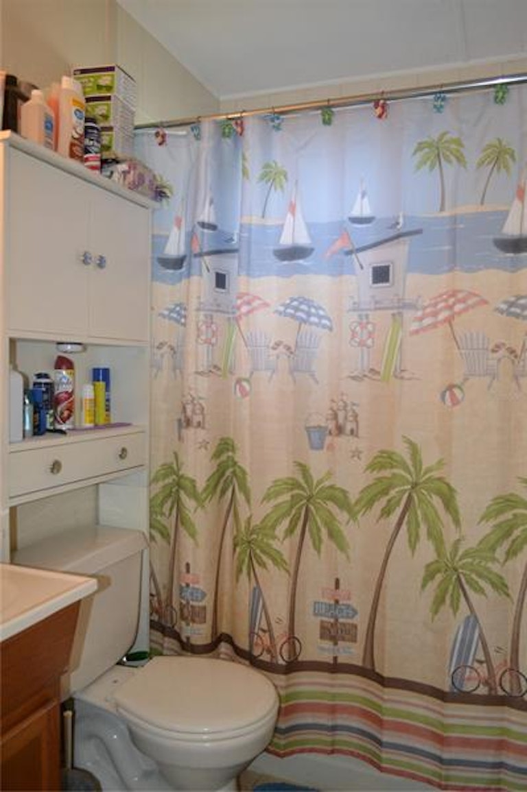 Photo 7 of 26 - 3632 Grant Blvd, Orlando, FL 32804