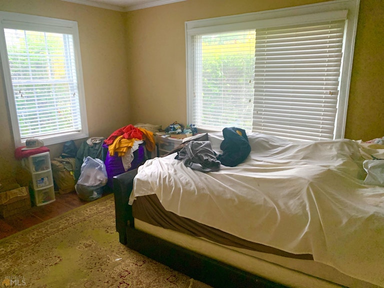Photo 7 of 12 - 1876 Connally Dr, Atlanta, GA 30344