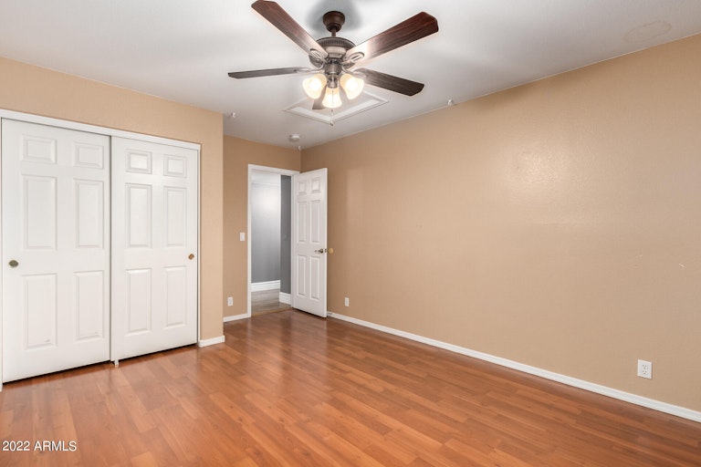 Photo 23 of 42 - 10822 W Quail Ave, Sun City, AZ 85373