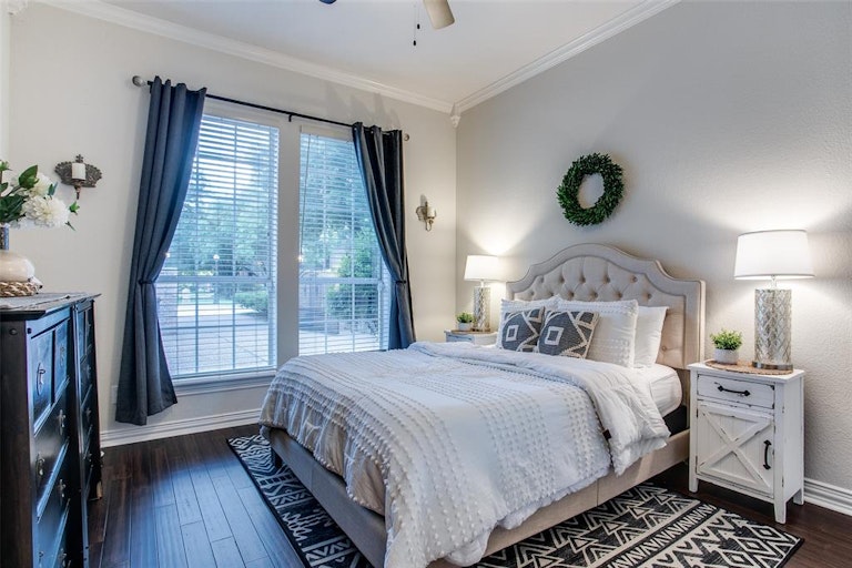 Photo 16 of 28 - 1204 Chatsworth Dr, Colleyville, TX 76034