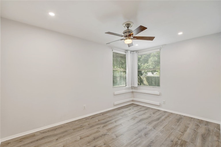 Photo 17 of 23 - 1503 Westmoor Dr, Austin, TX 78723
