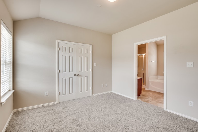 Photo 12 of 23 - 706 S Jupiter Rd #1105, Allen, TX 75002
