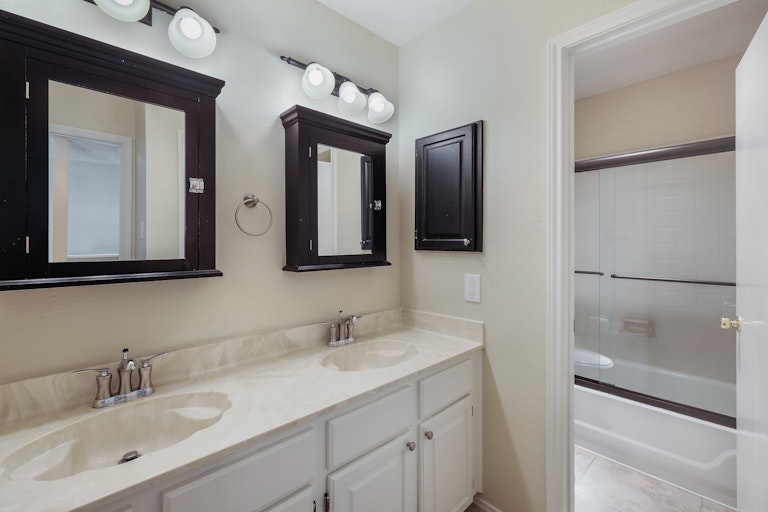 Photo 20 of 25 - 10138 Sandyglen, San Antonio, TX 78240