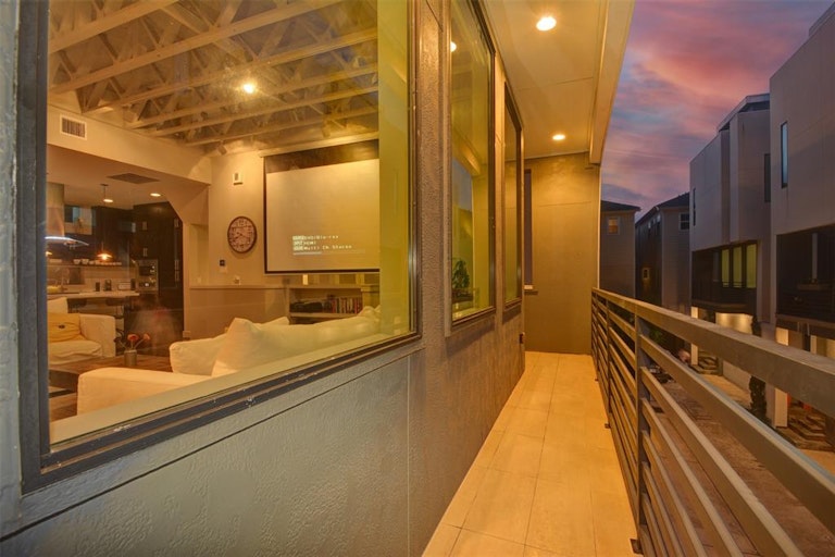 Photo 42 of 49 - 5638 Petty St Unit C, Houston, TX 77007