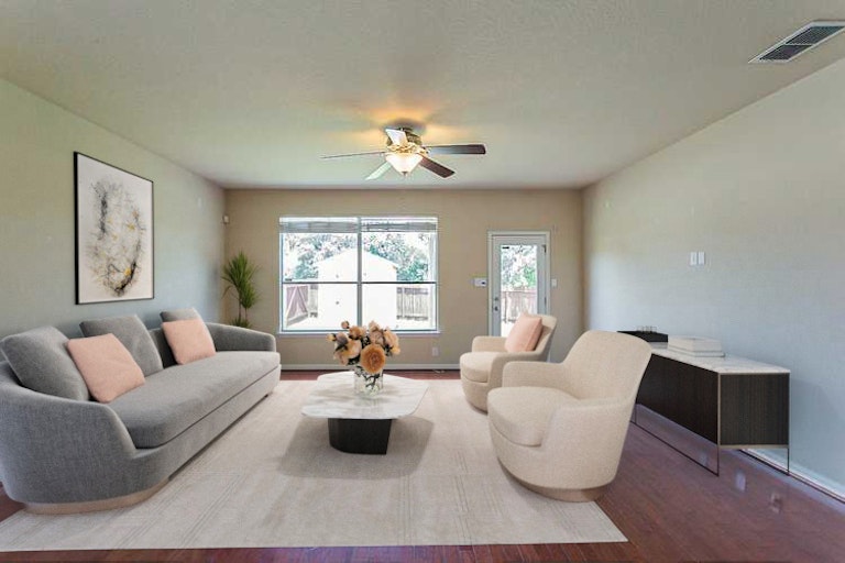 Photo 3 of 24 - 14035 Caprese Hl, San Antonio, TX 78253