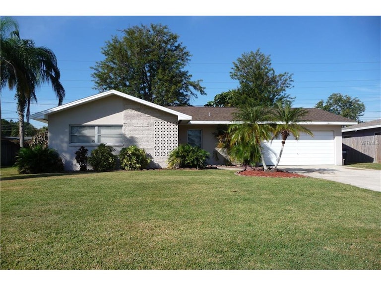Photo 1 of 13 - 1254 Caracas Ave, Clearwater, FL 33764