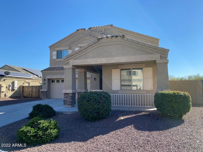 Photo 3 of 34 - 9551 W Harmony Ln, Peoria, AZ 85382