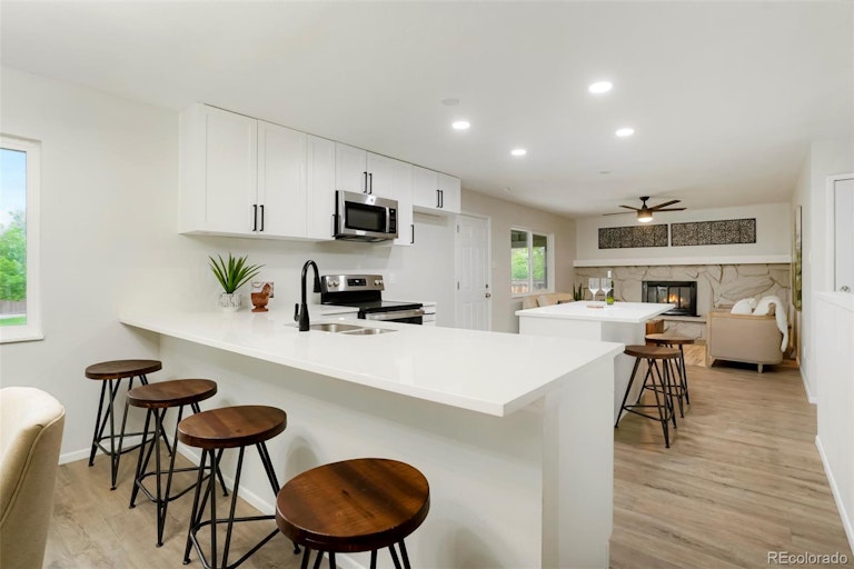 Photo 9 of 34 - 16929 E Amherst Dr, Aurora, CO 80013
