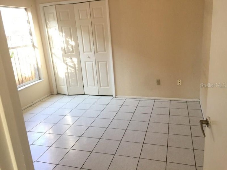 Photo 10 of 11 - 2871 Burwood Ave, Orlando, FL 32837