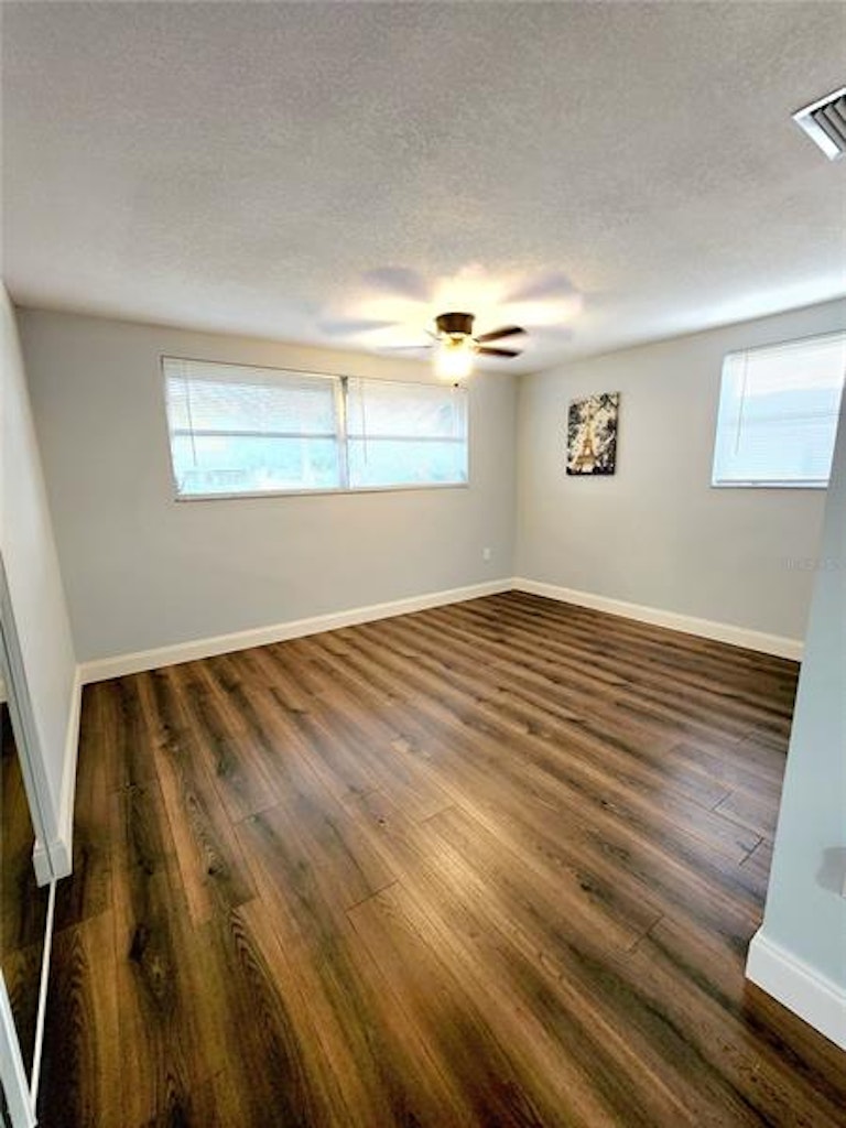 Photo 31 of 48 - 7623 Lotus Dr, Port Richey, FL 34668