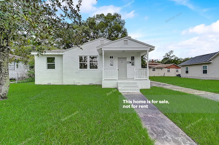 Photo 1 of 27 - 1718 McMillan St, Jacksonville, FL 32209
