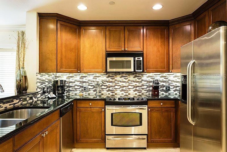 Photo 5 of 22 - 1352 Centre Court Ridge Dr #204, Reunion, FL 34747