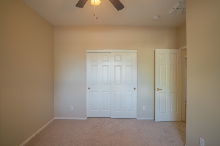 Photo 13 of 19 - 39519 N Prairie Ln, Anthem, AZ 85086