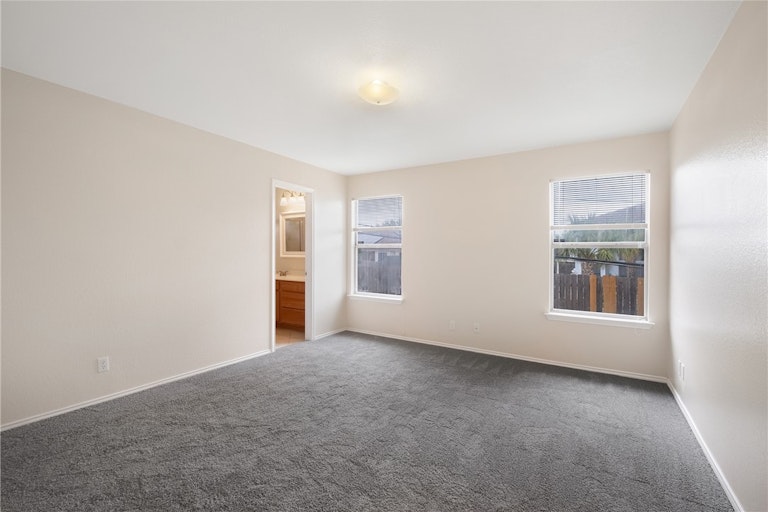 Photo 19 of 27 - 3945 Eagles Nest St, Round Rock, TX 78665
