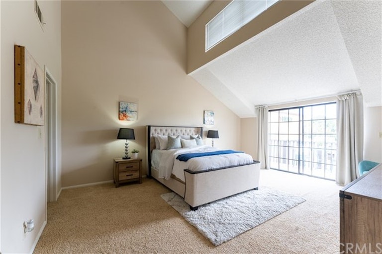 Photo 15 of 34 - 240 S Broadway #7, Redondo Beach, CA 90277