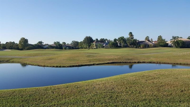 Photo 18 of 25 - 8434 Miramar Way #8434, Lakewood Ranch, FL 34202