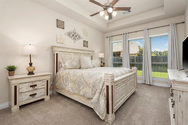 Photo 31 of 40 - 21426 Chestnut Rose Rd, Tomball, TX 77377