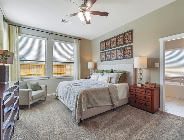 Photo 22 of 30 - 29607 Sterling Knoll Dr, Missouri City, TX 77441