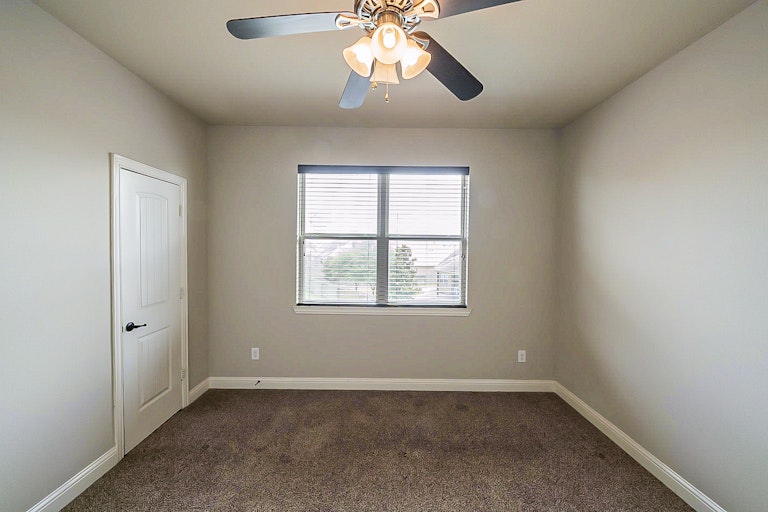 Photo 30 of 45 - 1326 Bastrop Glen Ln, League City, TX 77573