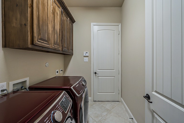Photo 35 of 45 - 1326 Bastrop Glen Ln, League City, TX 77573