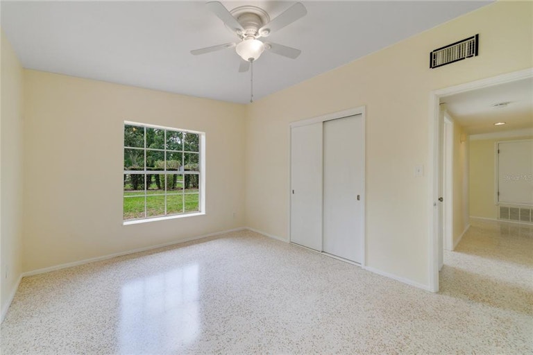 Photo 31 of 34 - 1200 Tanager Dr, Orlando, FL 32803